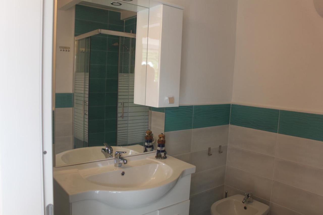 פונזה Camere Dieci Maggio- Beb Dory, Nemo, Guizzo מראה חיצוני תמונה